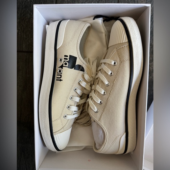 Mens shoes - Picture 1 of 6